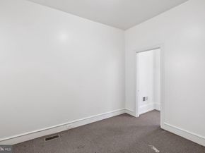 2338 N 12TH Street, Philadelphia PA 19133