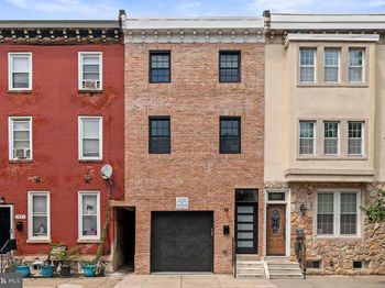 1821 Christian Street
