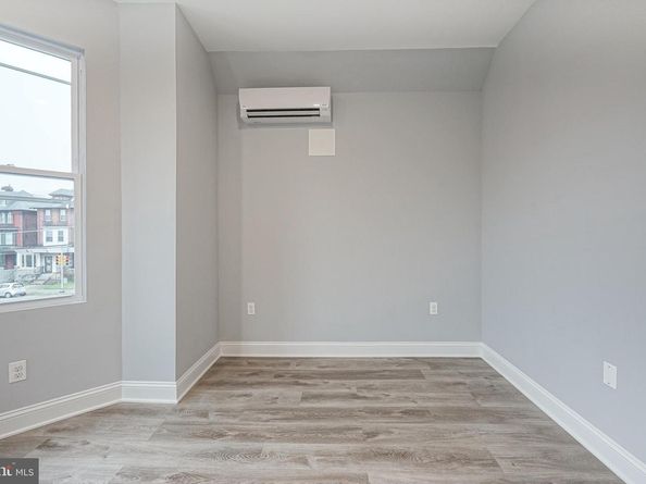 1156 S 52nd Street, Philadelphia PA 19143