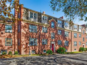 735 Melon Place E, Philadelphia PA 19123