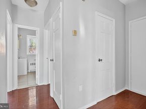 735 Melon Place E, Philadelphia PA 19123