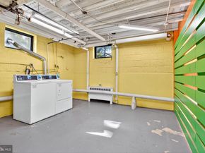 735 Melon Place E, Philadelphia PA 19123