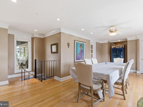 63 S Greenhill Road, Broomall PA 19008