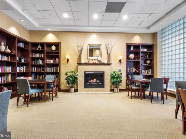 1020 N Highland Street 621, Arlington VA 22201