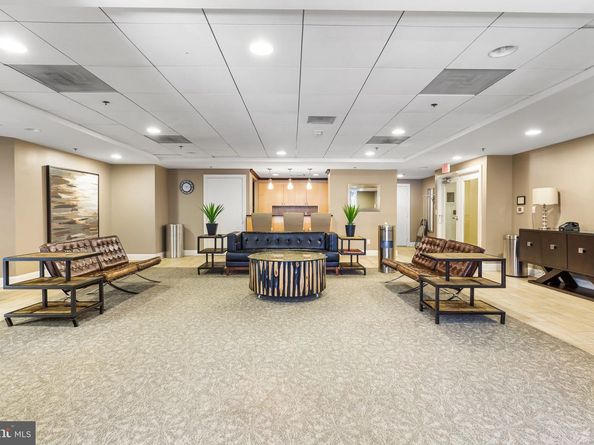 1020 N Highland Street 621, Arlington VA 22201