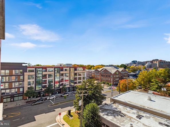 1020 N Highland Street 621, Arlington VA 22201