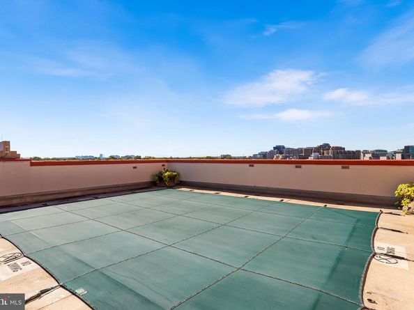 1020 N Highland Street 621, Arlington VA 22201
