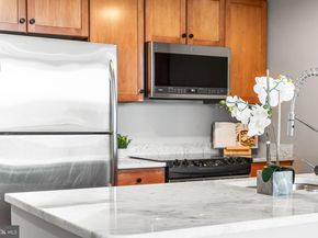 1020 N Highland Street 621, Arlington VA 22201