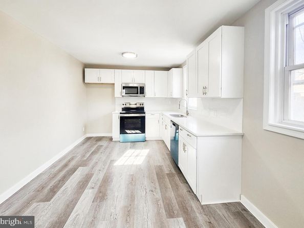 1100 E Barringer Street, Philadelphia PA 19119