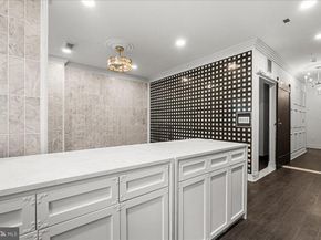 625 Slaters Lane G4, Alexandria VA 22314