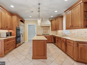 205 Amour Circle, Blue Bell PA 19422