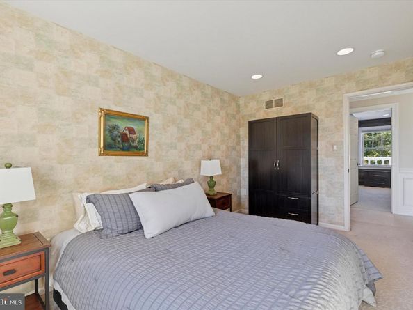205 Amour Circle, Blue Bell PA 19422