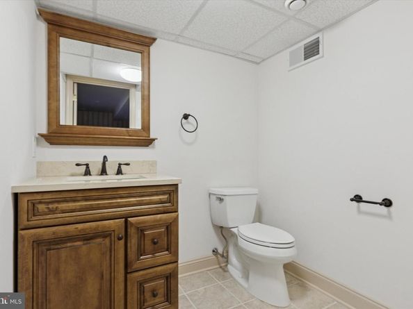 205 Amour Circle, Blue Bell PA 19422