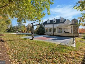 205 Amour Circle, Blue Bell PA 19422