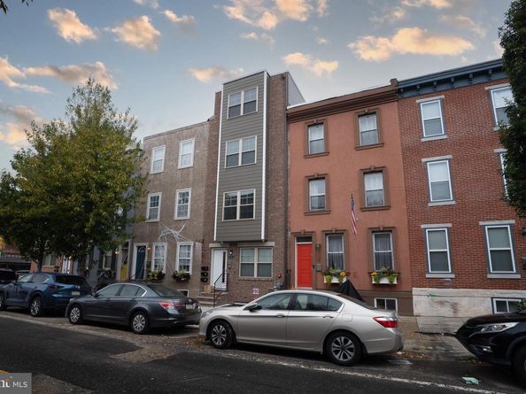 2141 Christian Street, Philadelphia PA 19146