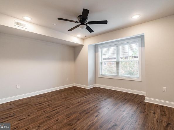 2141 Christian Street, Philadelphia PA 19146