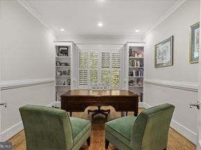 3601 27TH Street N, Arlington VA 22207