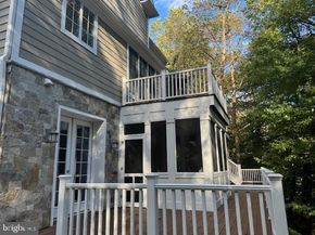 3601 27TH Street N, Arlington VA 22207