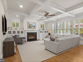 3601 27TH Street N, Arlington VA 22207