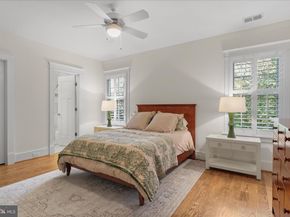 3601 27TH Street N, Arlington VA 22207