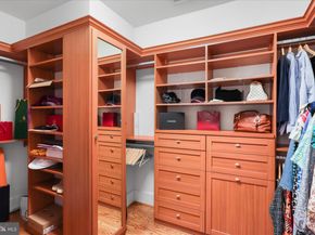 3601 27TH Street N, Arlington VA 22207