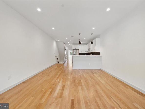 1628 N Marshall Street, Philadelphia PA 19122
