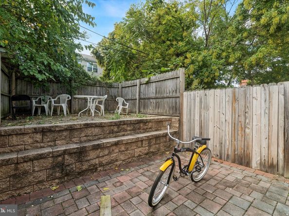 1628 N Marshall Street, Philadelphia PA 19122