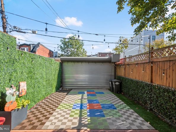 1733 11TH Street NW, Washington DC 20001