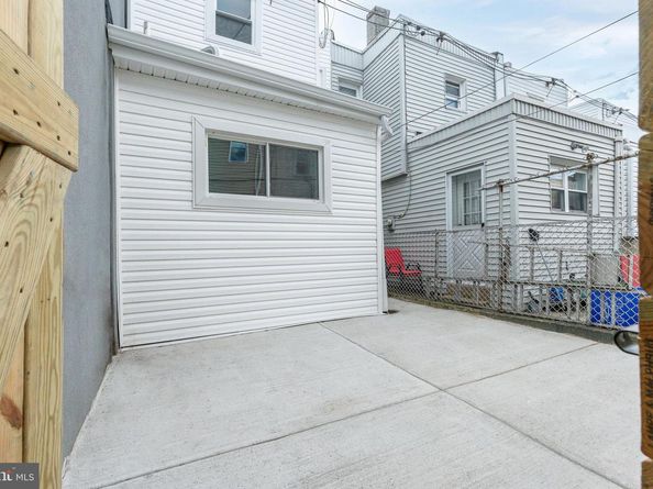 351 Fitzgerald Street, Philadelphia PA 19148