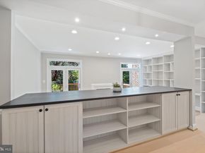 7322 Greentree Road, Bethesda MD 20817