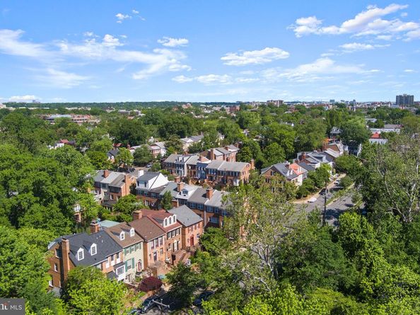 911 S Lee Street, Alexandria VA 22314