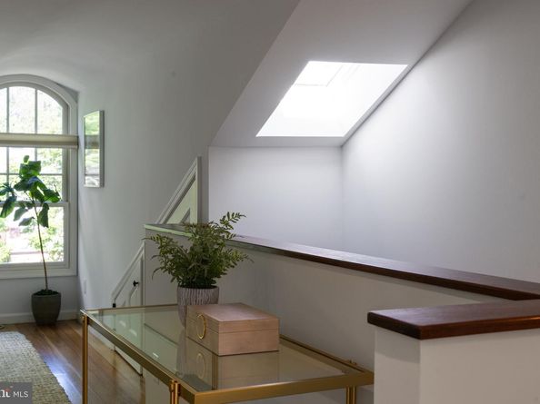 911 S Lee Street, Alexandria VA 22314