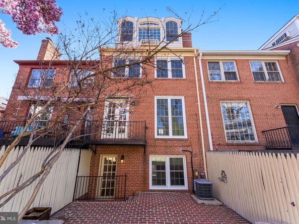 911 S Lee Street, Alexandria VA 22314