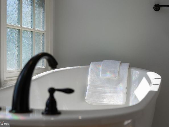 911 S Lee Street, Alexandria VA 22314