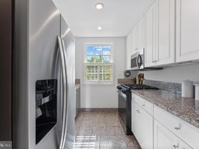 911 S Lee Street, Alexandria VA 22314