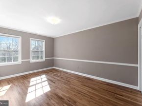 911 S Lee Street, Alexandria VA 22314