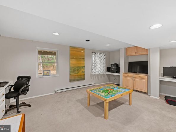 8217 Buckspark Lane W, Potomac MD 20854