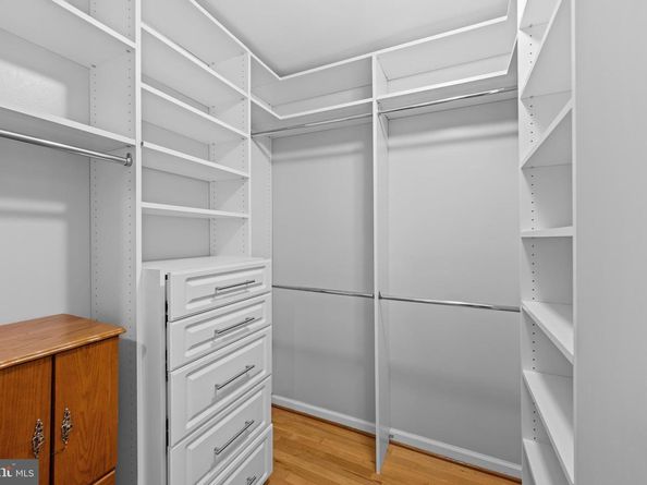 8217 Buckspark Lane W, Potomac MD 20854