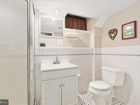 3122 Worthington Circle, Falls Church VA 22044