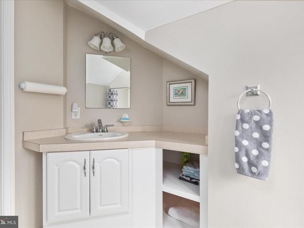 3122 Worthington Circle, Falls Church VA 22044