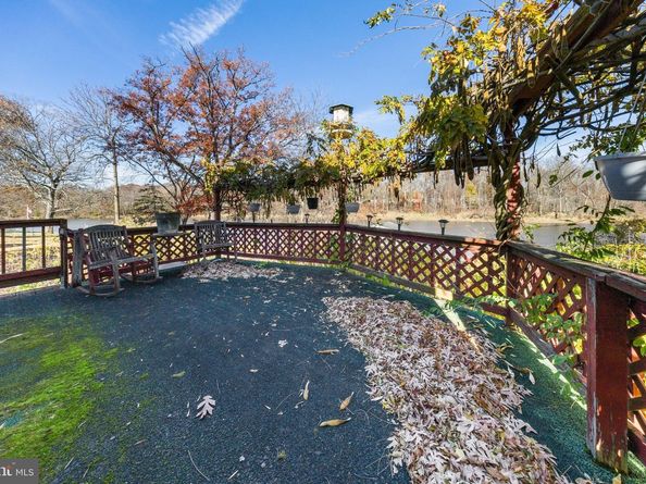 509 Neshaminy Road, Croydon PA 19021