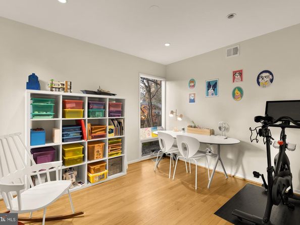 5420 Mohican Road, Bethesda MD 20816