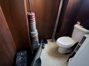 1117 Saint Vincent Street, Philadelphia PA 19111