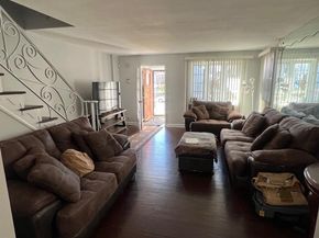 1117 Saint Vincent Street, Philadelphia PA 19111