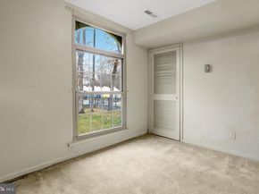 8300 Tobin Road 23, Annandale VA 22003