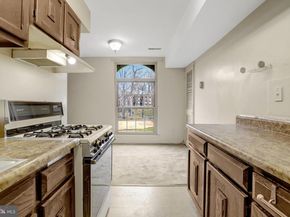 8300 Tobin Road 23, Annandale VA 22003