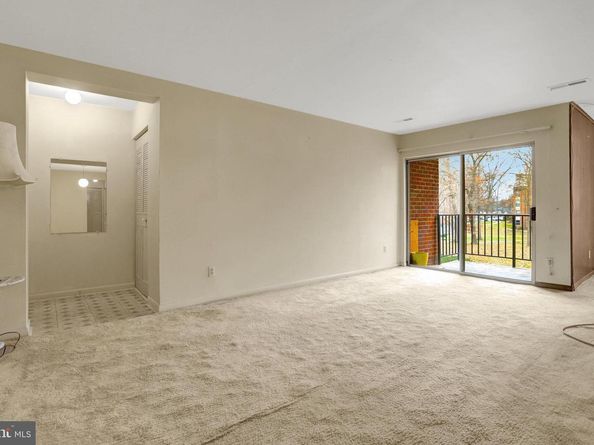 8300 Tobin Road 23, Annandale VA 22003