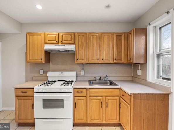 7113 Theodore Street, Philadelphia PA 19142