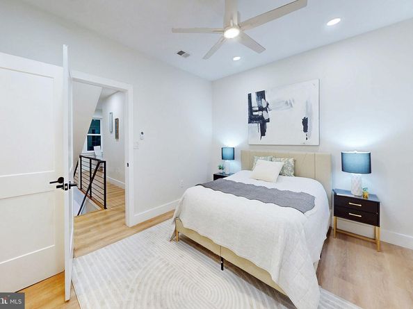 2806 Franklin Street NE, Washington DC 20018