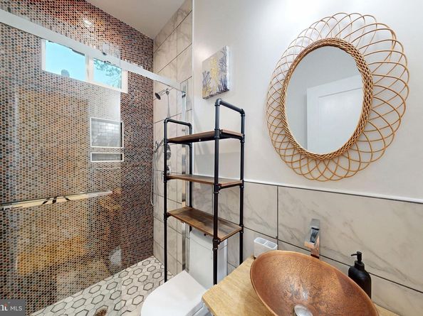 2806 Franklin Street NE, Washington DC 20018